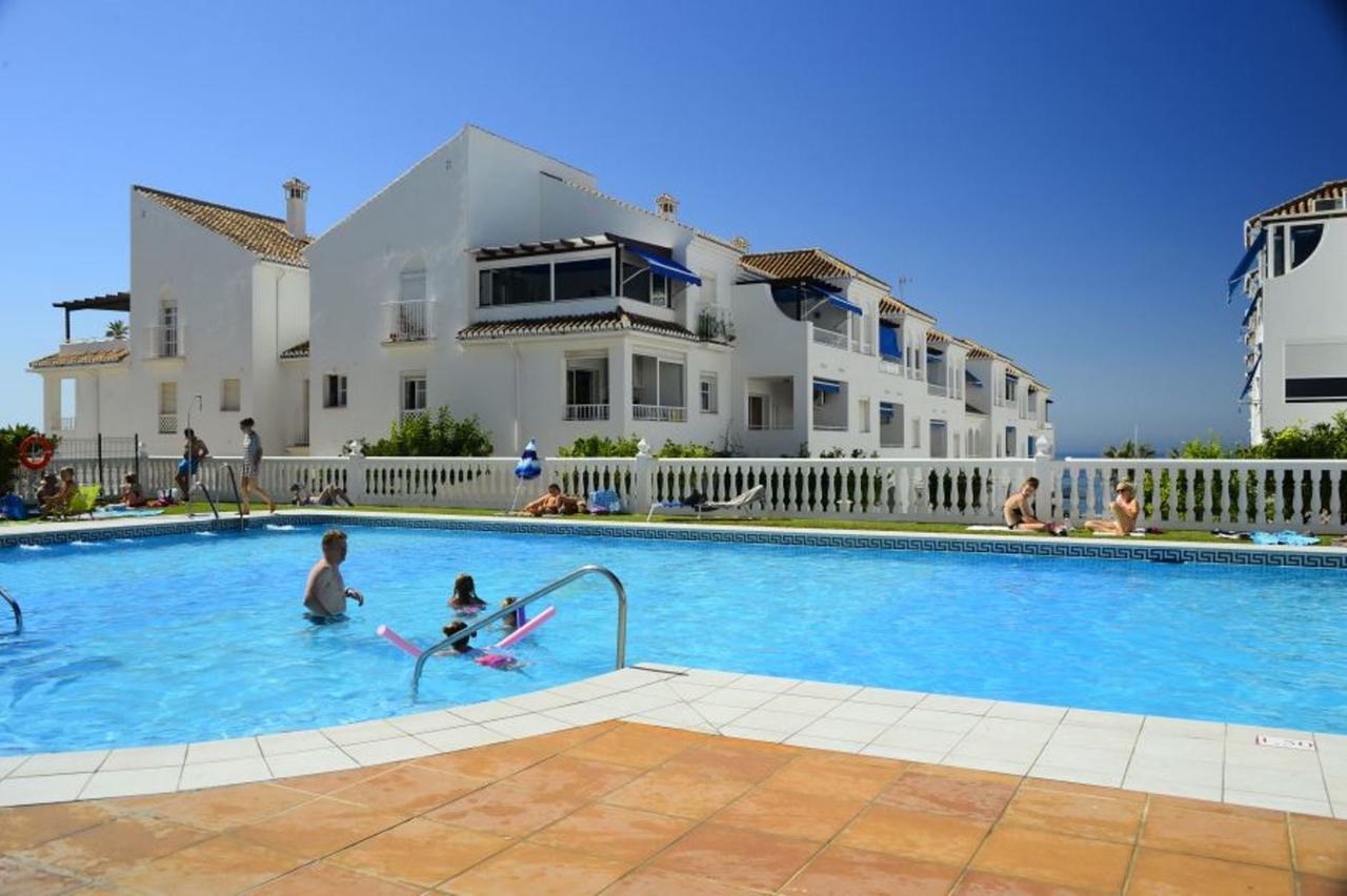 Nice In Fuentes De Appartement Nerja